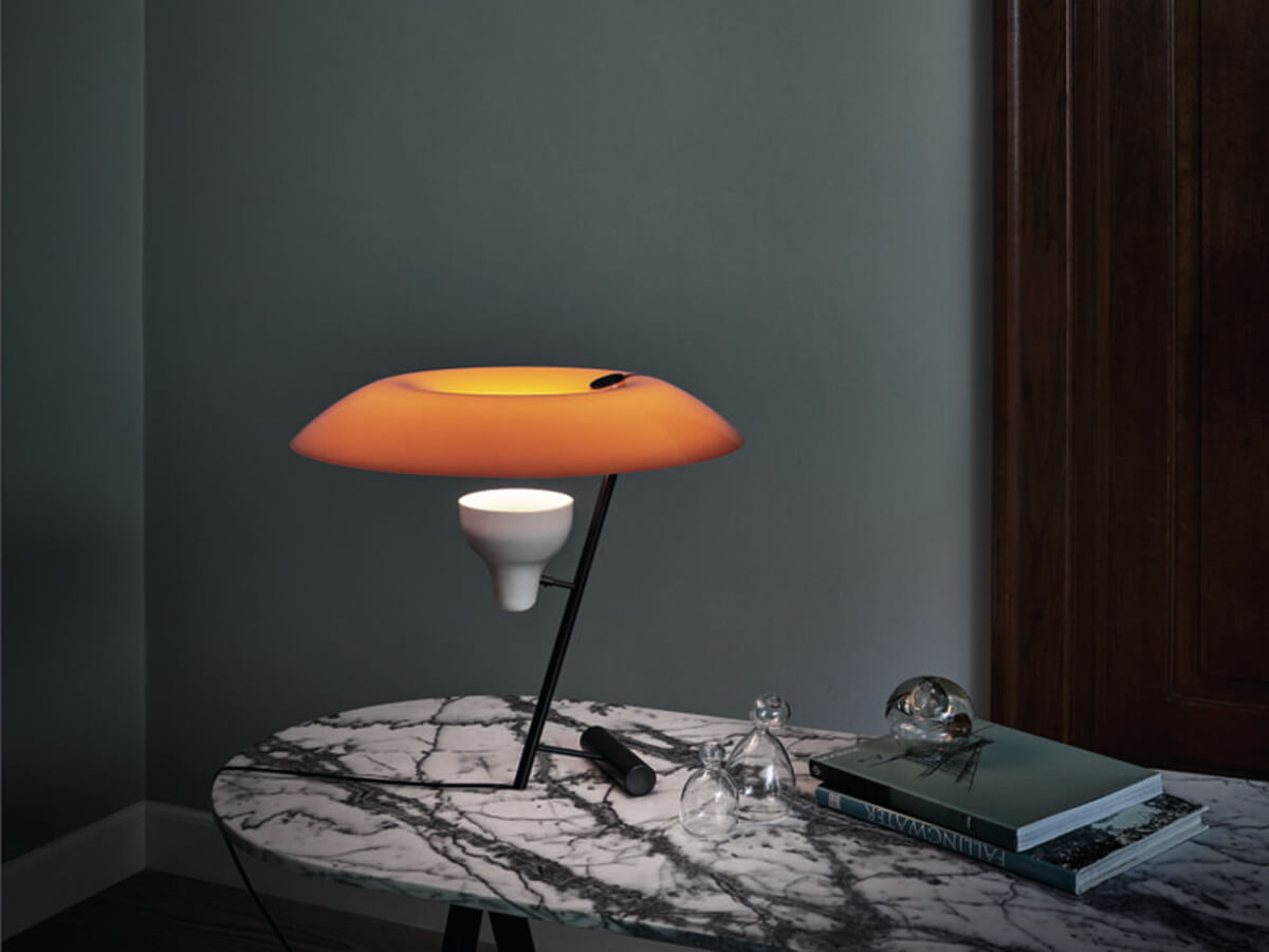548 Table Lamp