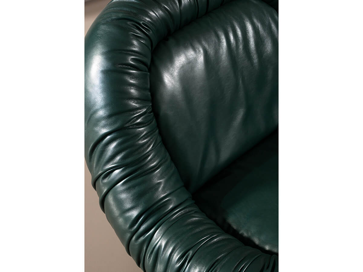 Barret Armchair