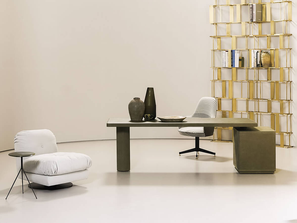 Verba Volant Slim Scrivania