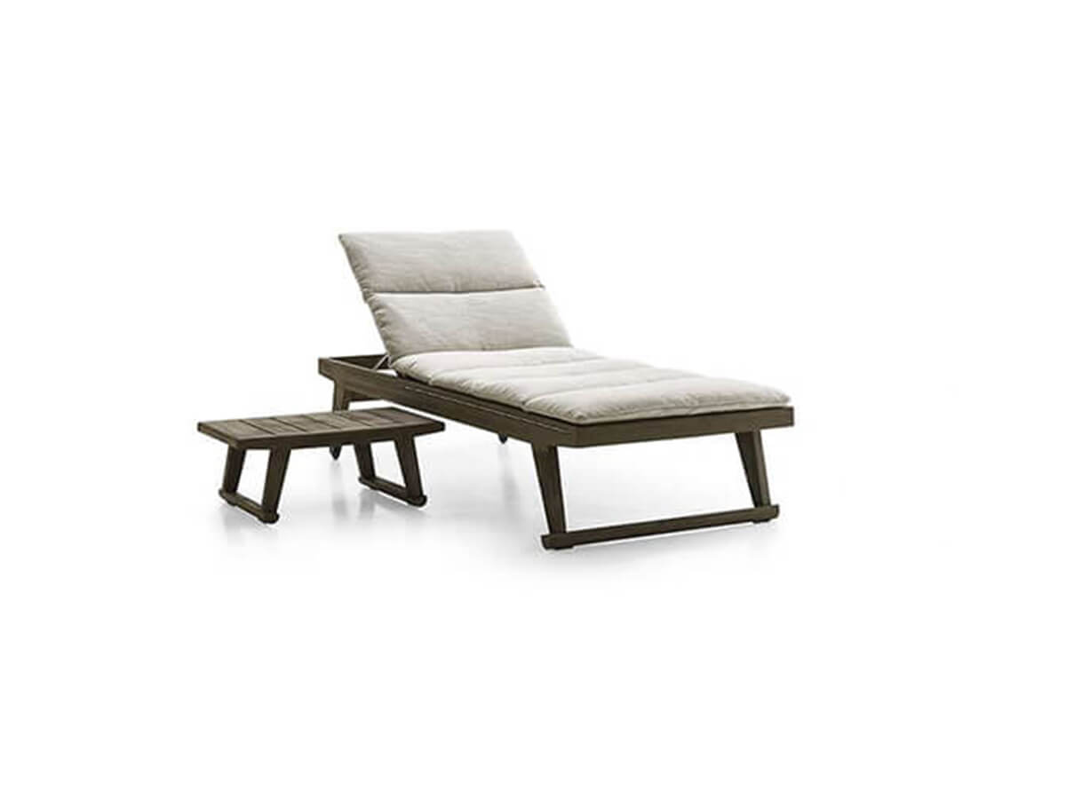 Gio Outdoor Sun Lounger