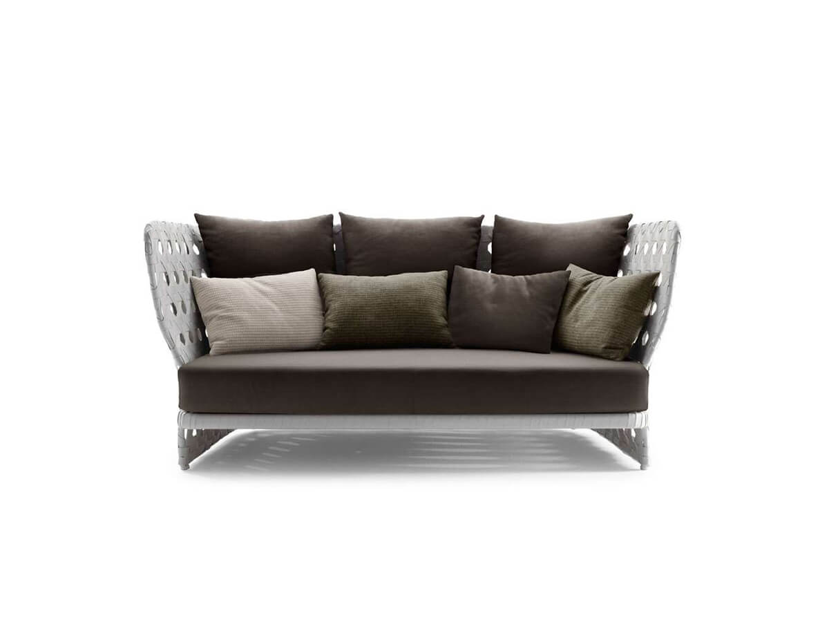 Canasta Outdoor Sofa - Classic – Linear