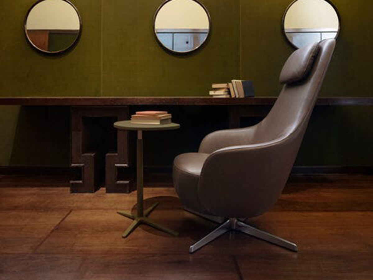 Sir Vito Coffee Table