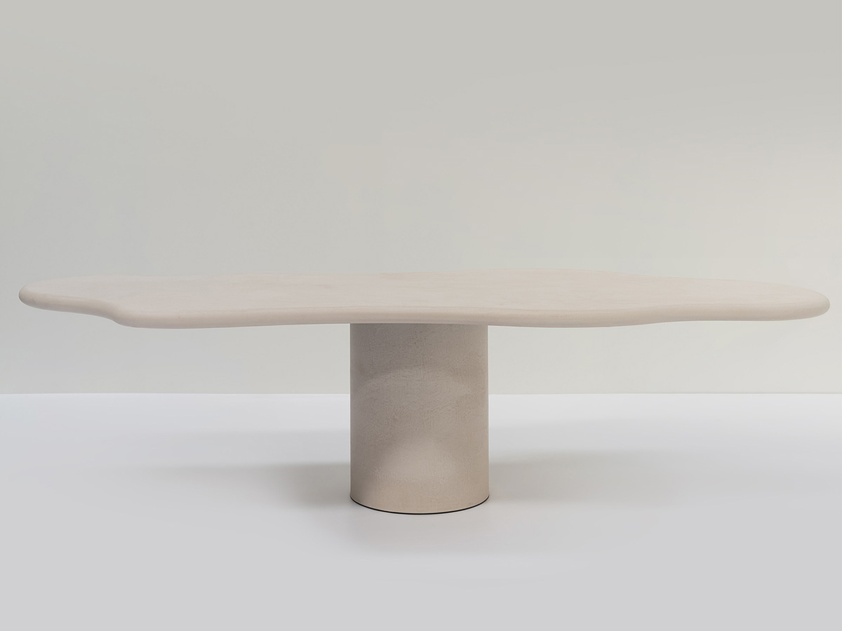 Out Of Line Dining Tavolo