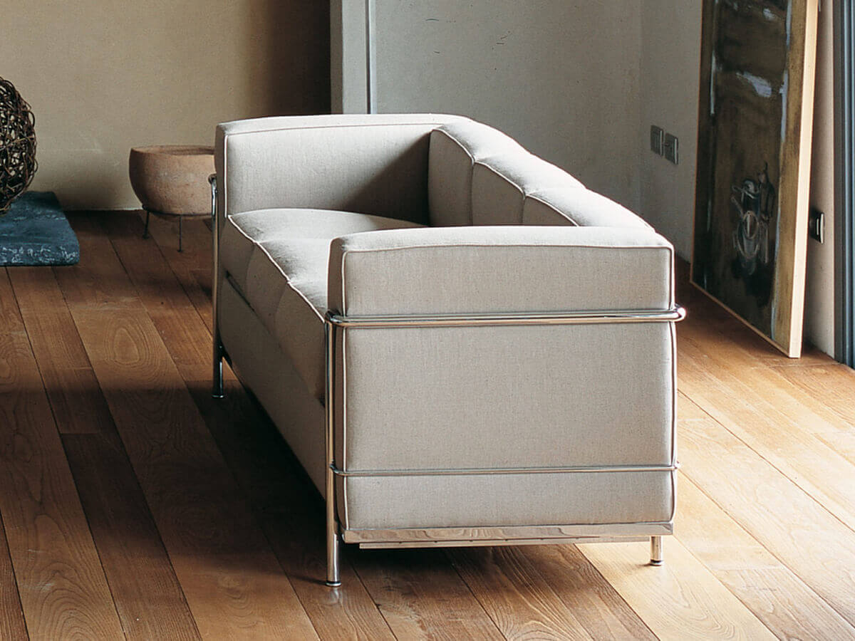 LC2 Sofa