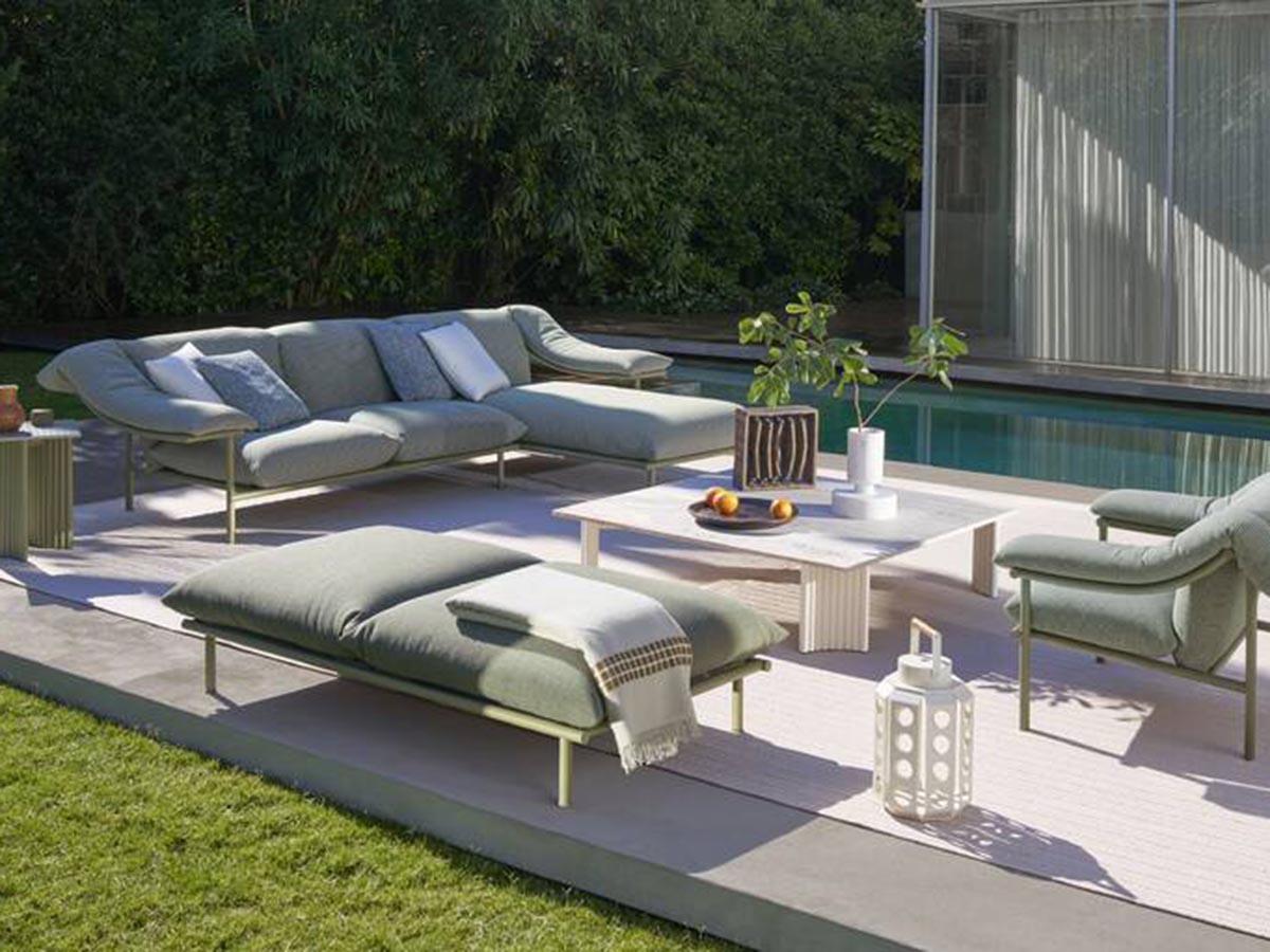 Vidalenta Outdoor Sofa