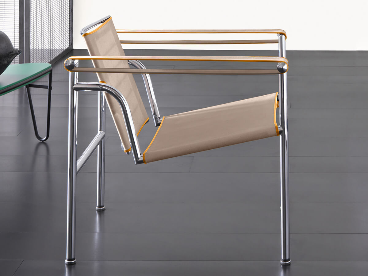 1 Fauteuil Dossier Basculant Chair