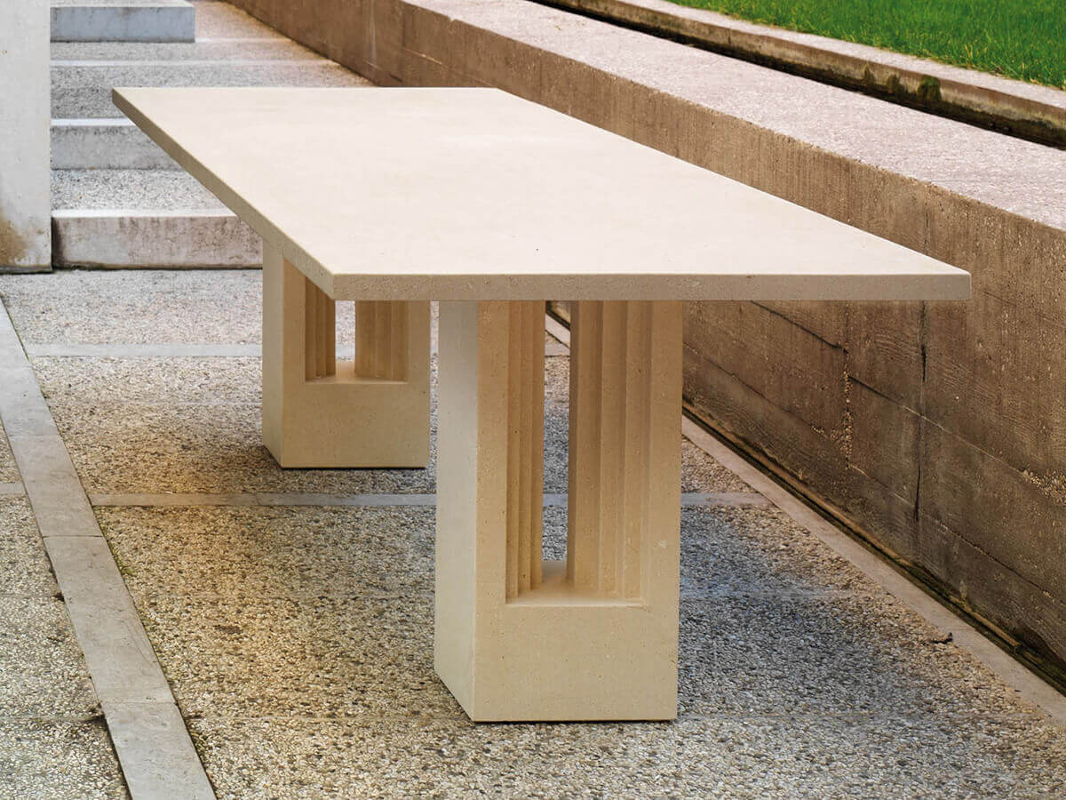 Delfi Dining Table