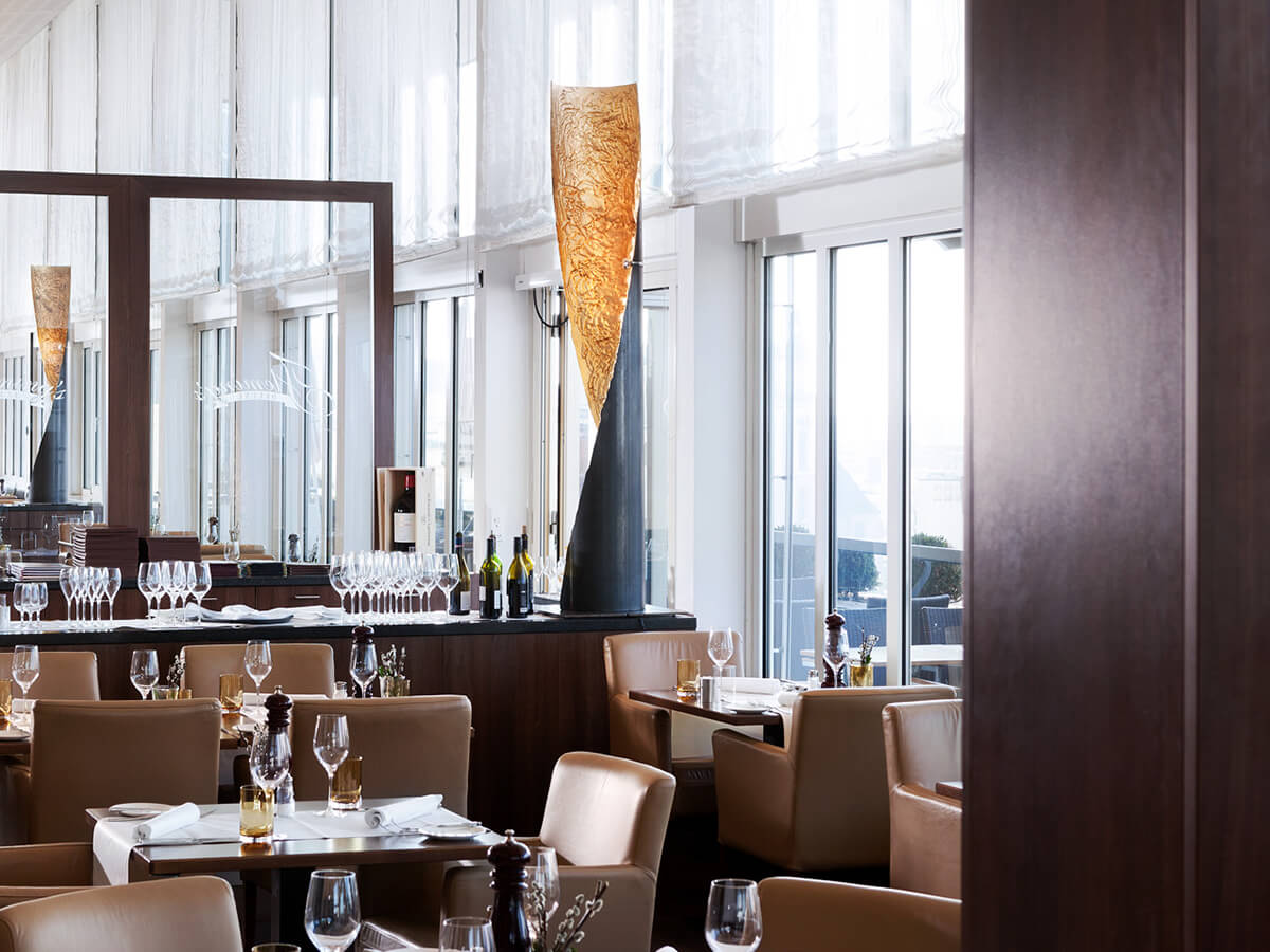 Stchu-Moon 09 Floor Lamp