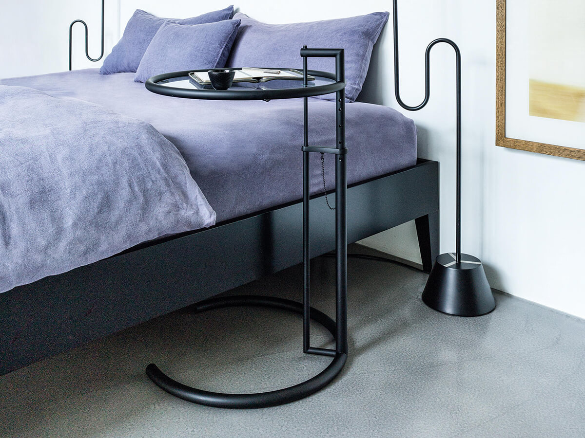 Adjustable Table E1027 Coffee Table