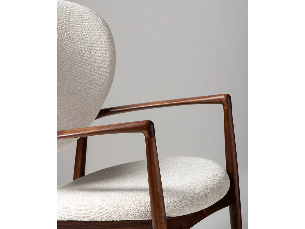 Medallion Chair Poltrona