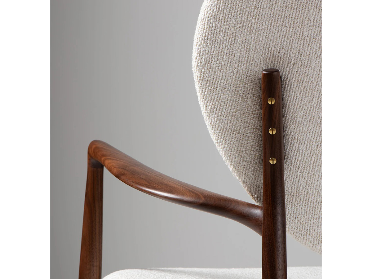 Medallion Chair Poltrona