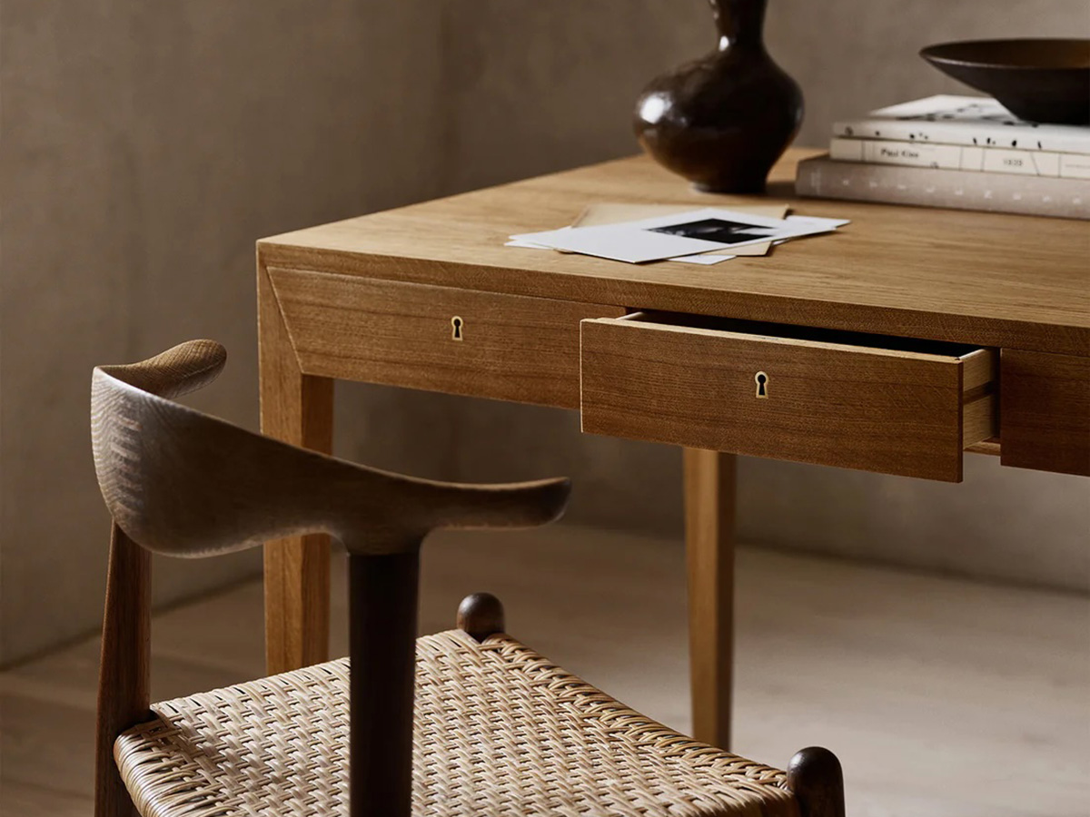 Model 36 Desk Scrittoio