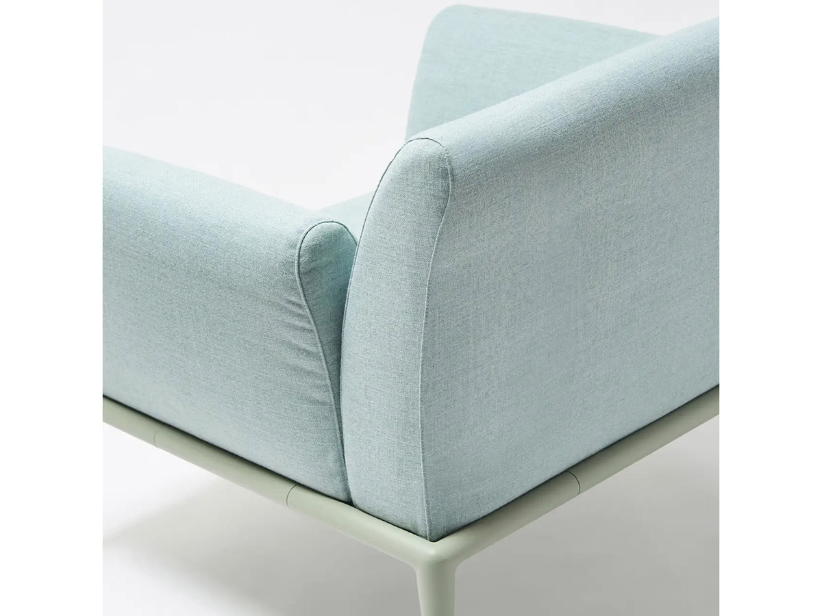 New Joint Outdoor Armchair