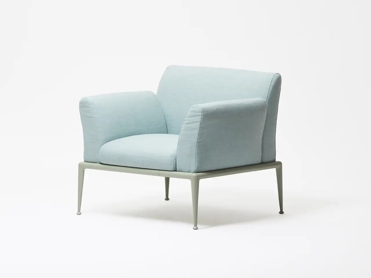 New Joint Outdoor Armchair
