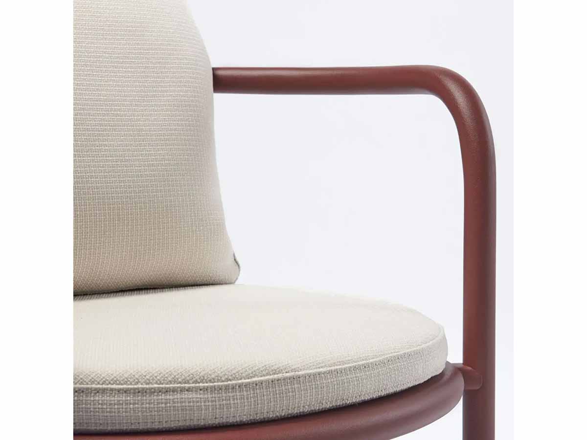 Roé Outdoor Chair