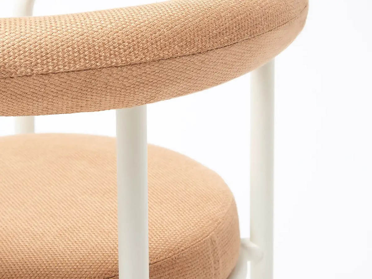 Roé Outdoor Chair
