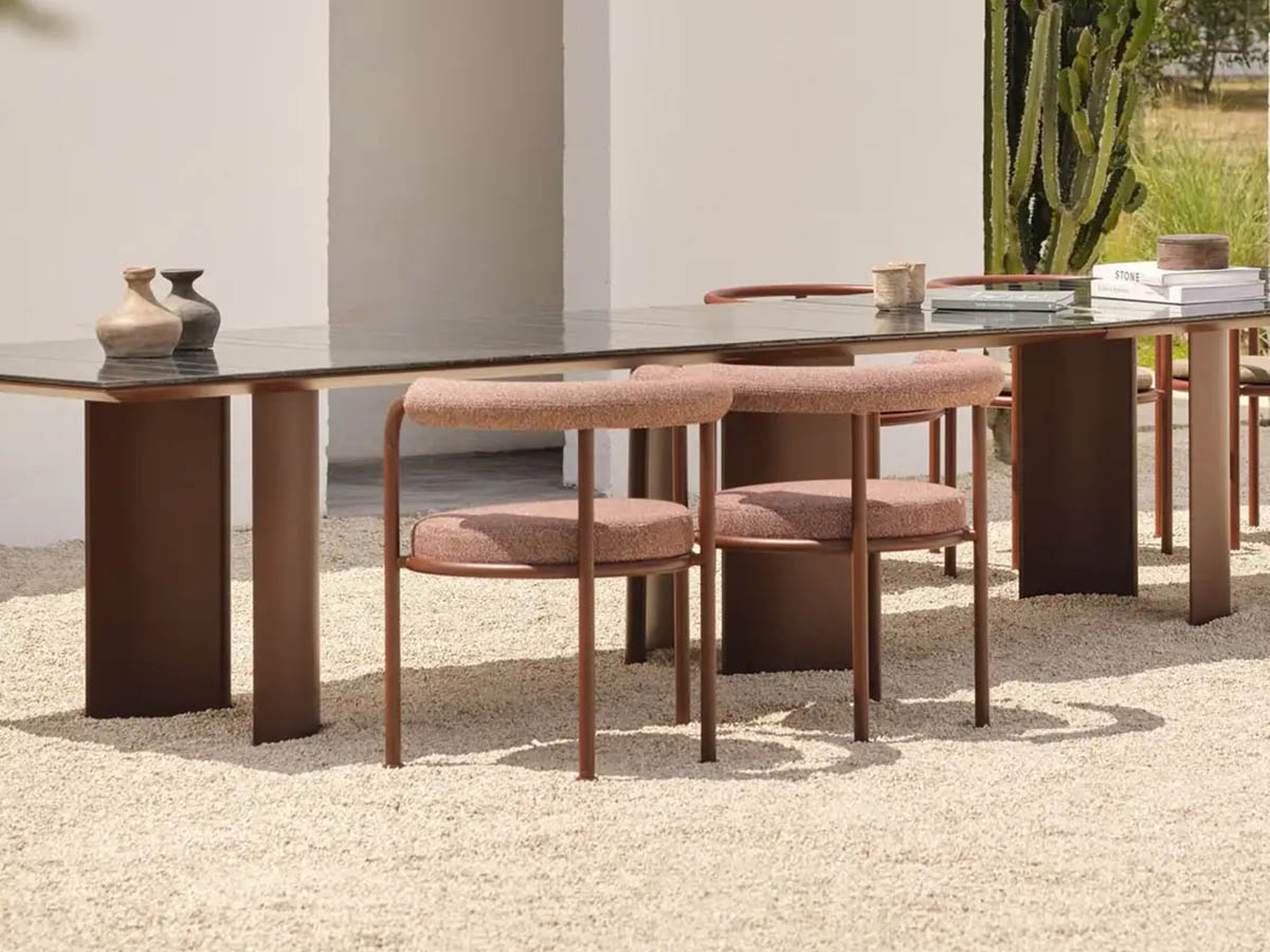 Roé Outdoor Chair