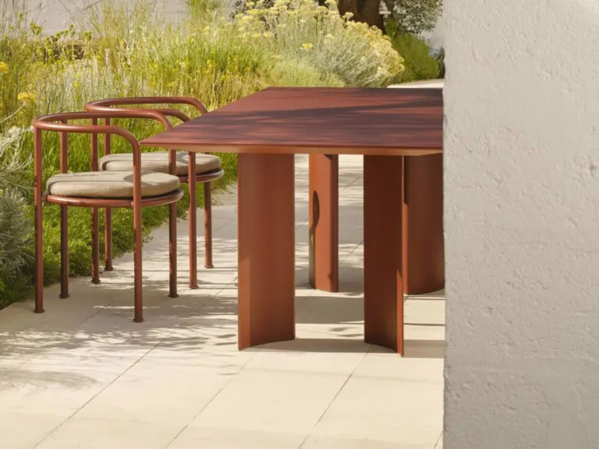 Roé Outdoor Chair