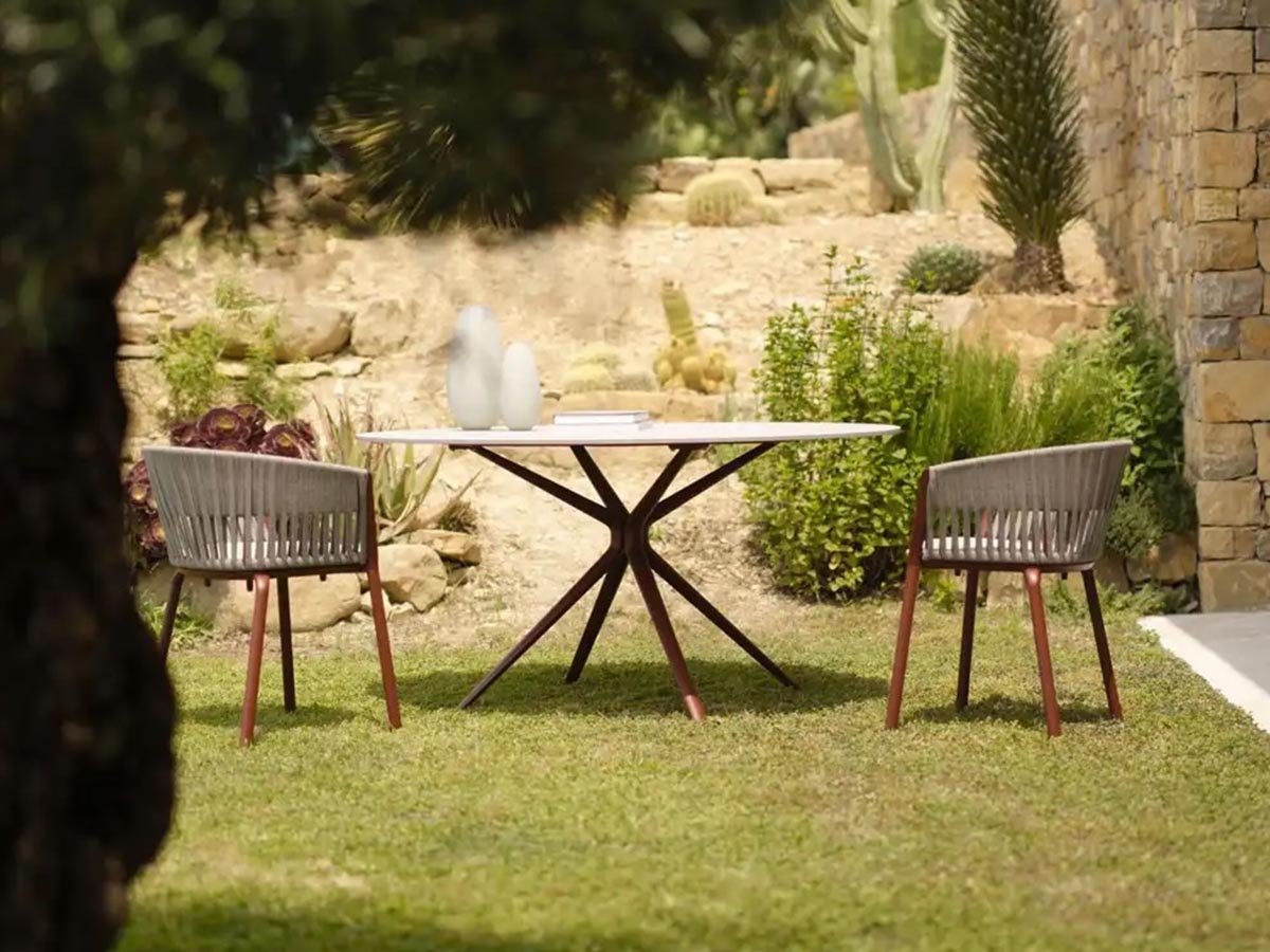 Moai Outdoor Table