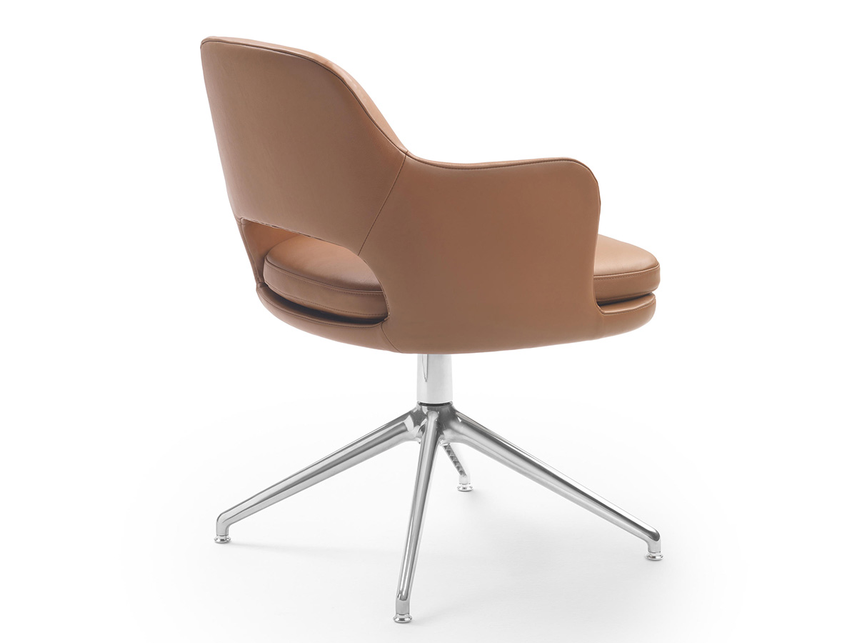 Eliseo Chair with Armrests