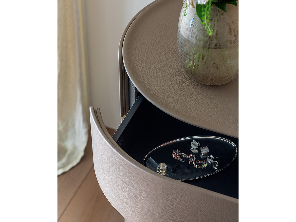 Toshi Night Storage Unit