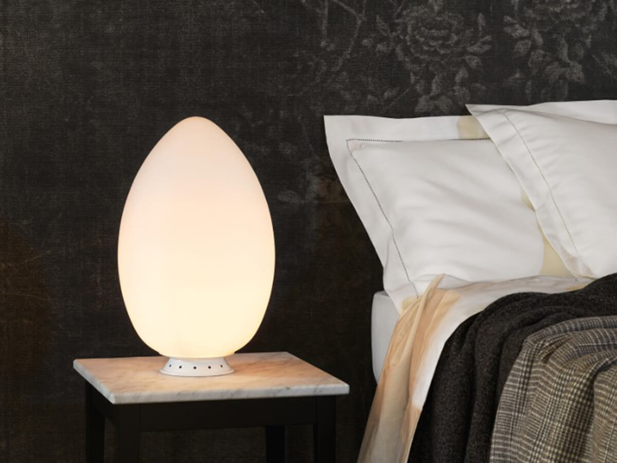 Uovo Table Lamp