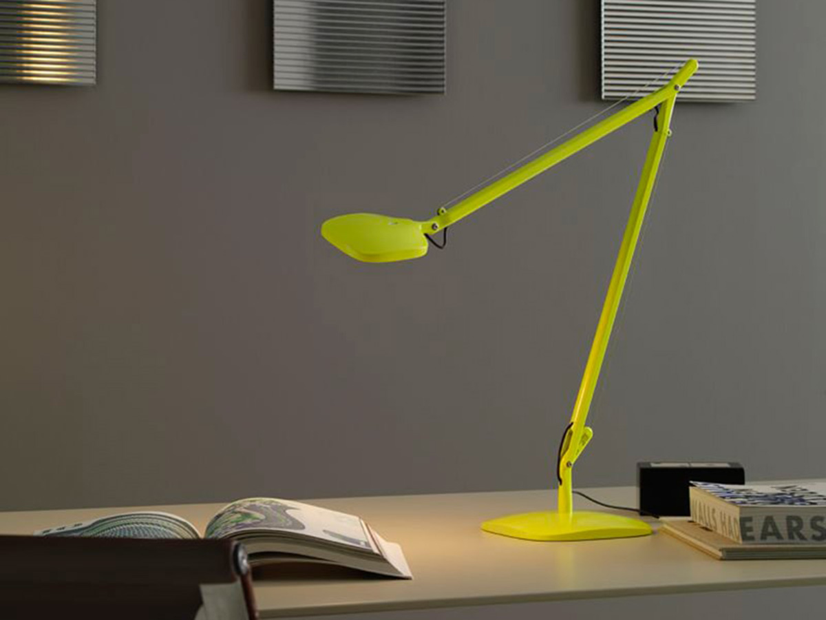 Volée Lampada da Tavolo