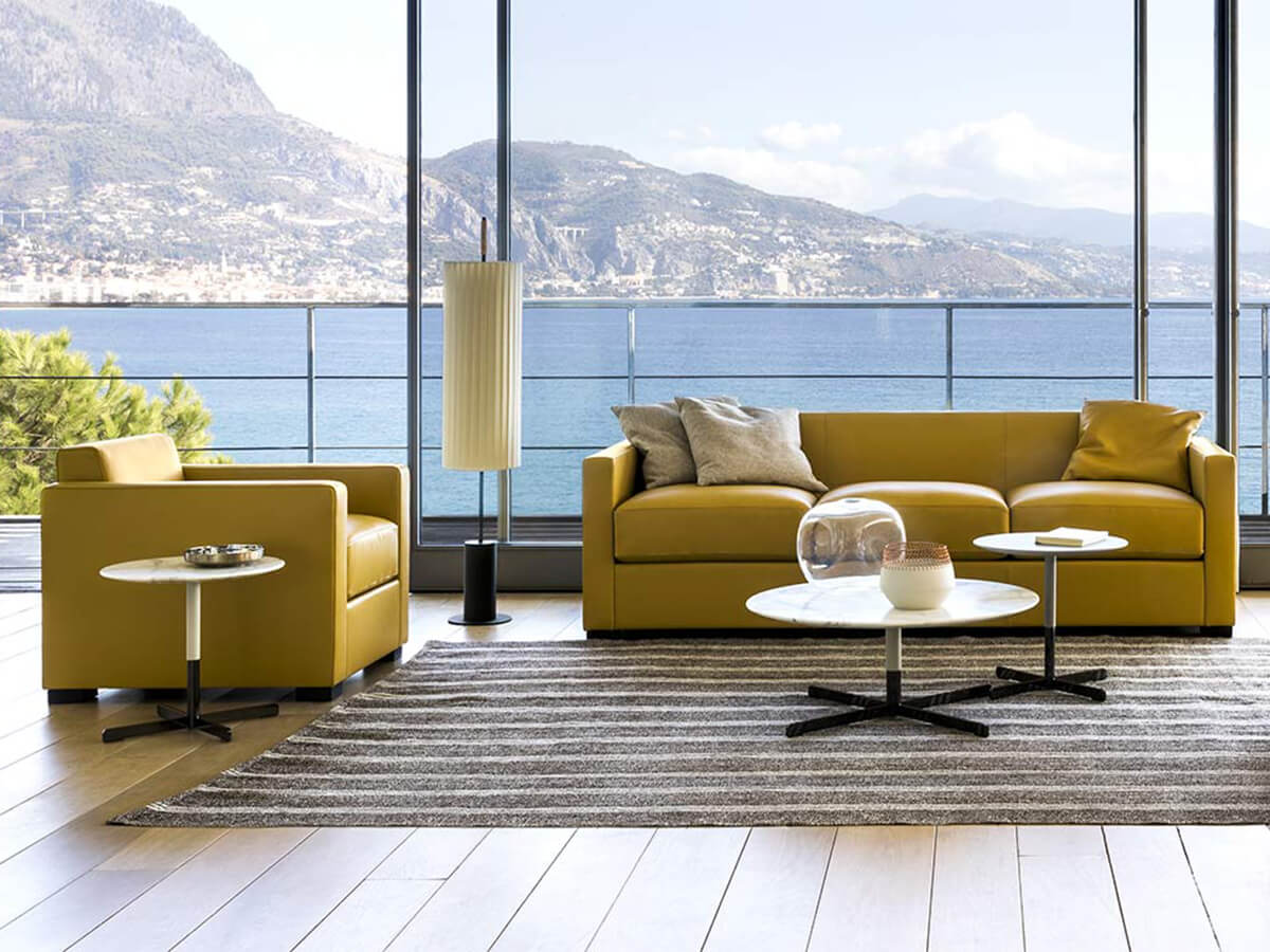 Linea A Armchair