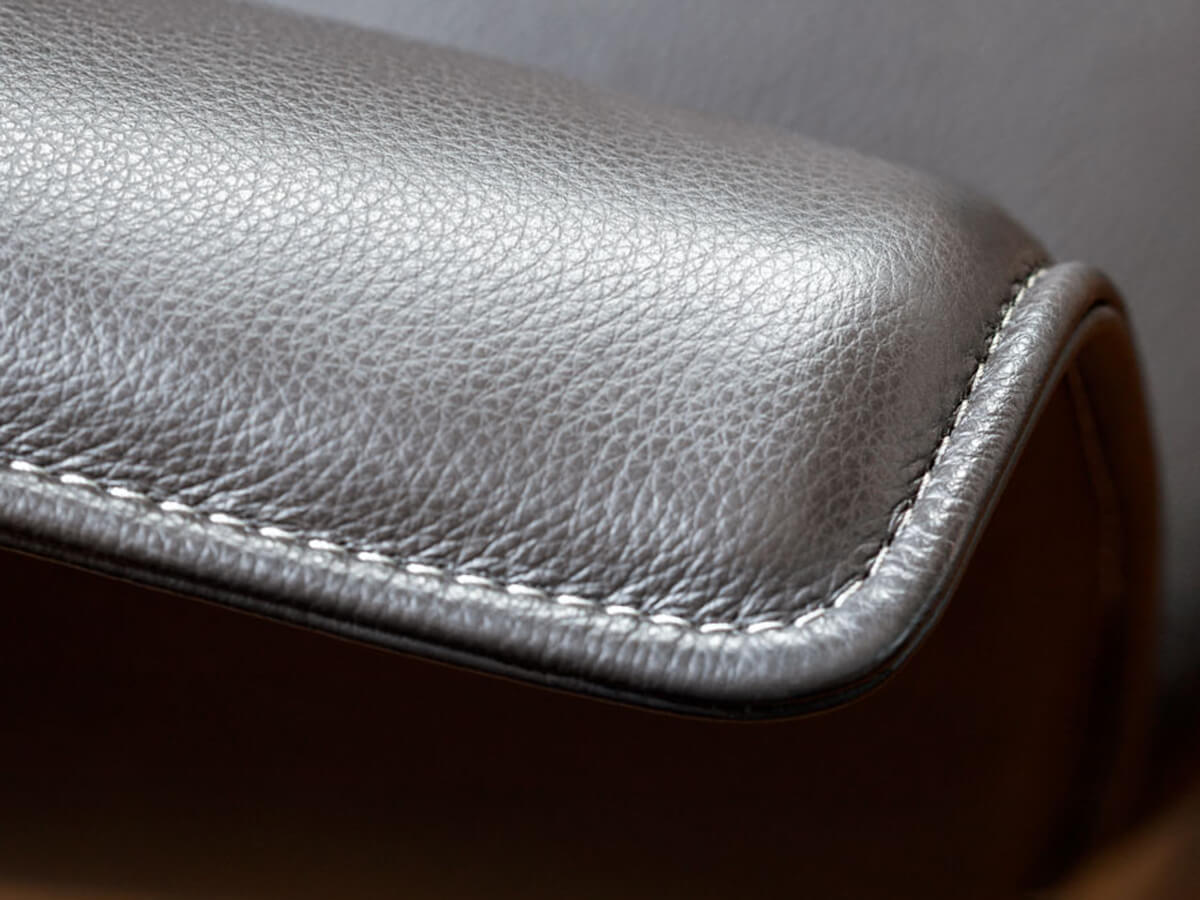 Archibald Dining Sedia