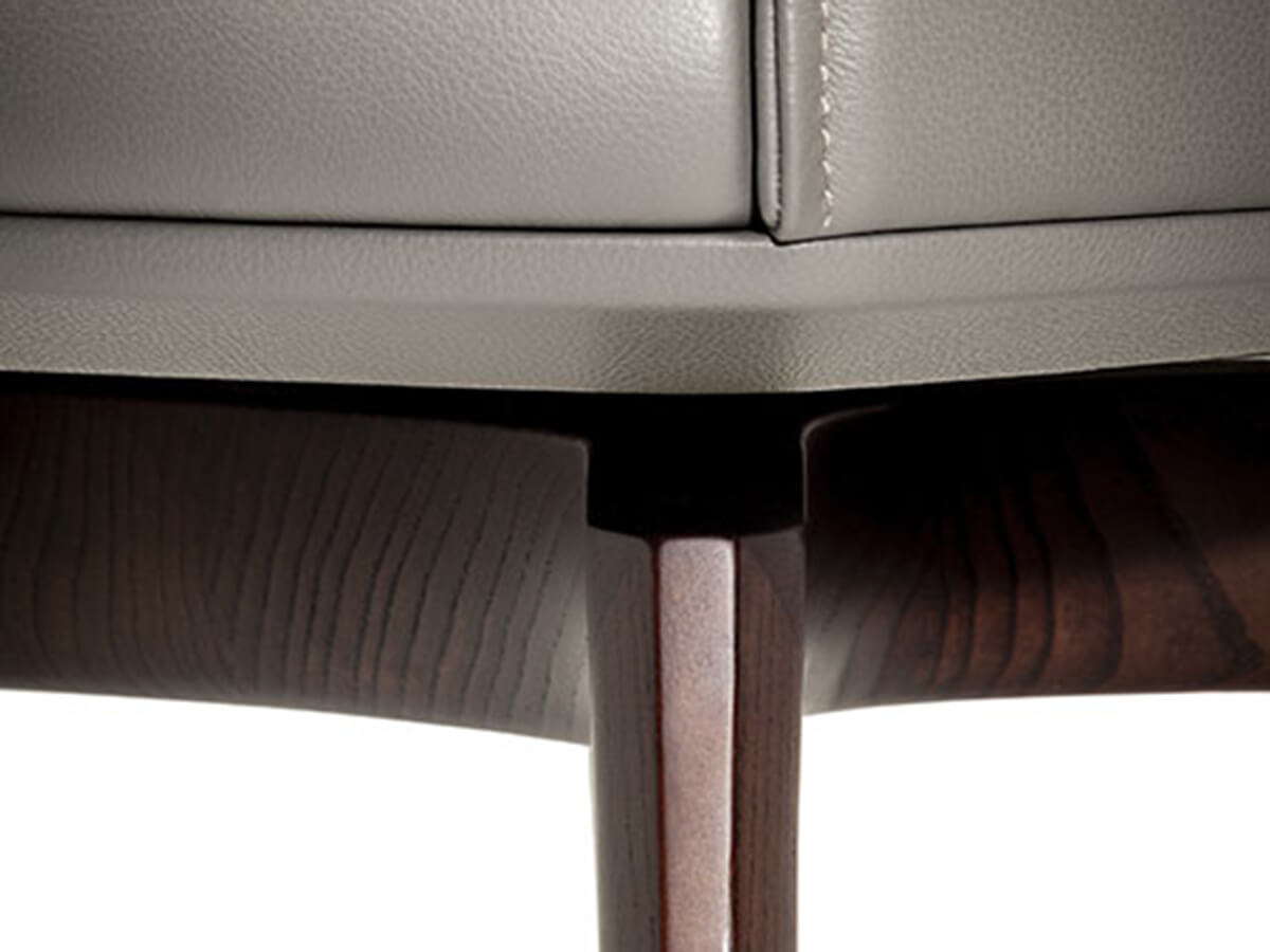 Archibald Dining Sedia