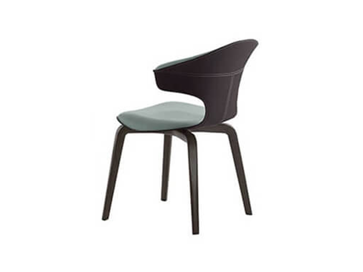 Poltrona Frau Montera Chair With Armrests