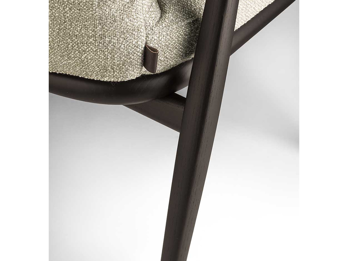 Viola Chair