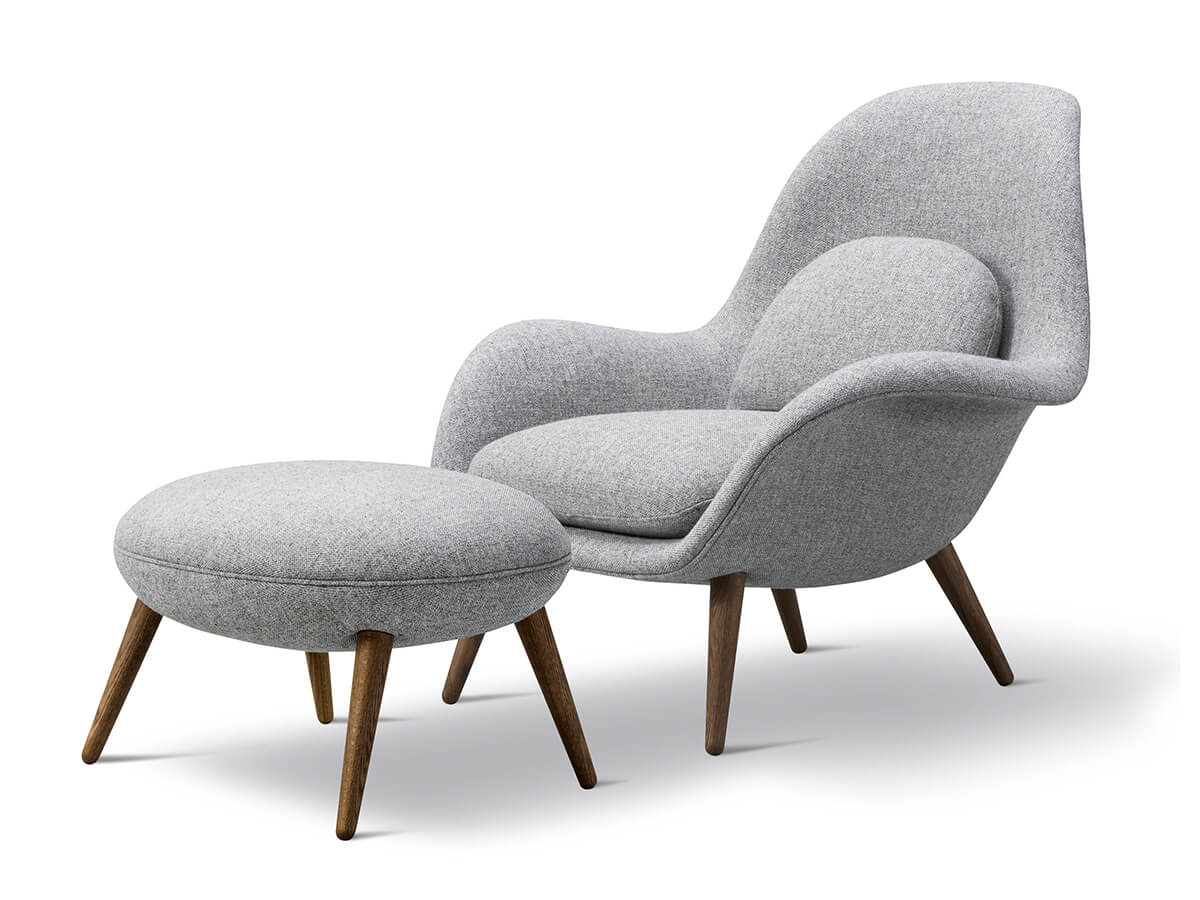 Fredericia Swoon Armchair Classic With Ottoman