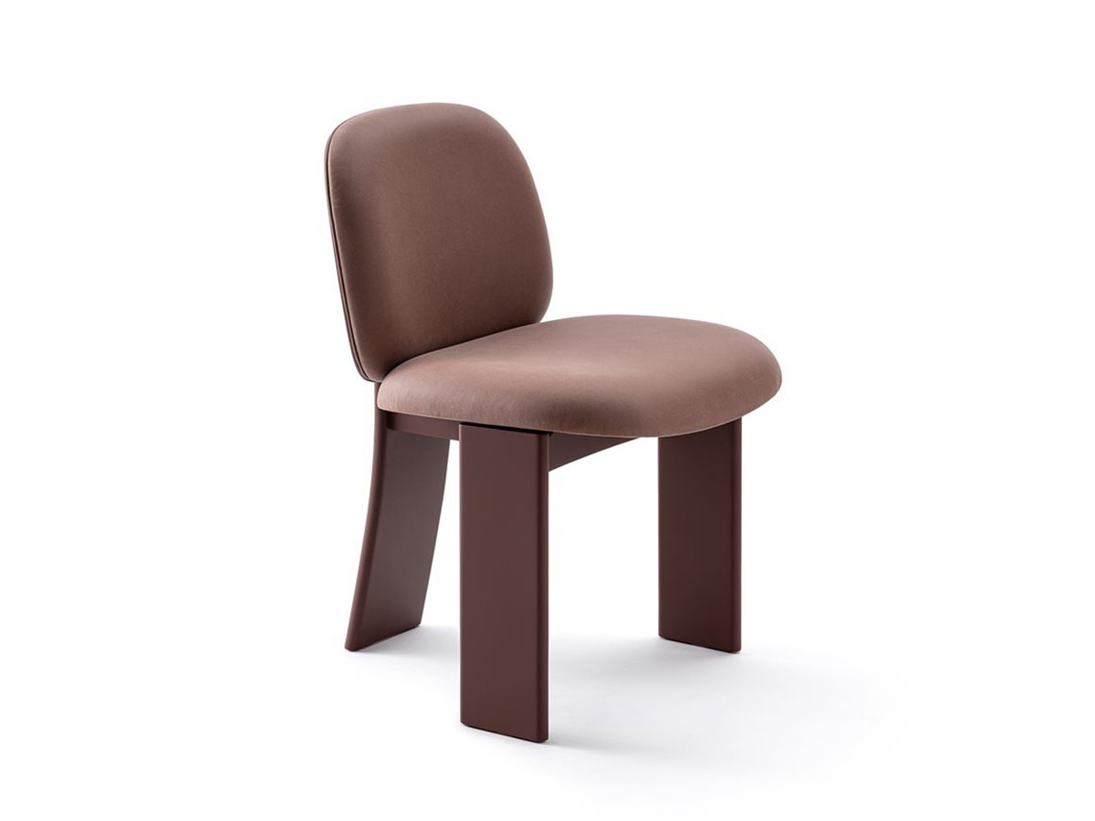 Saki Chair