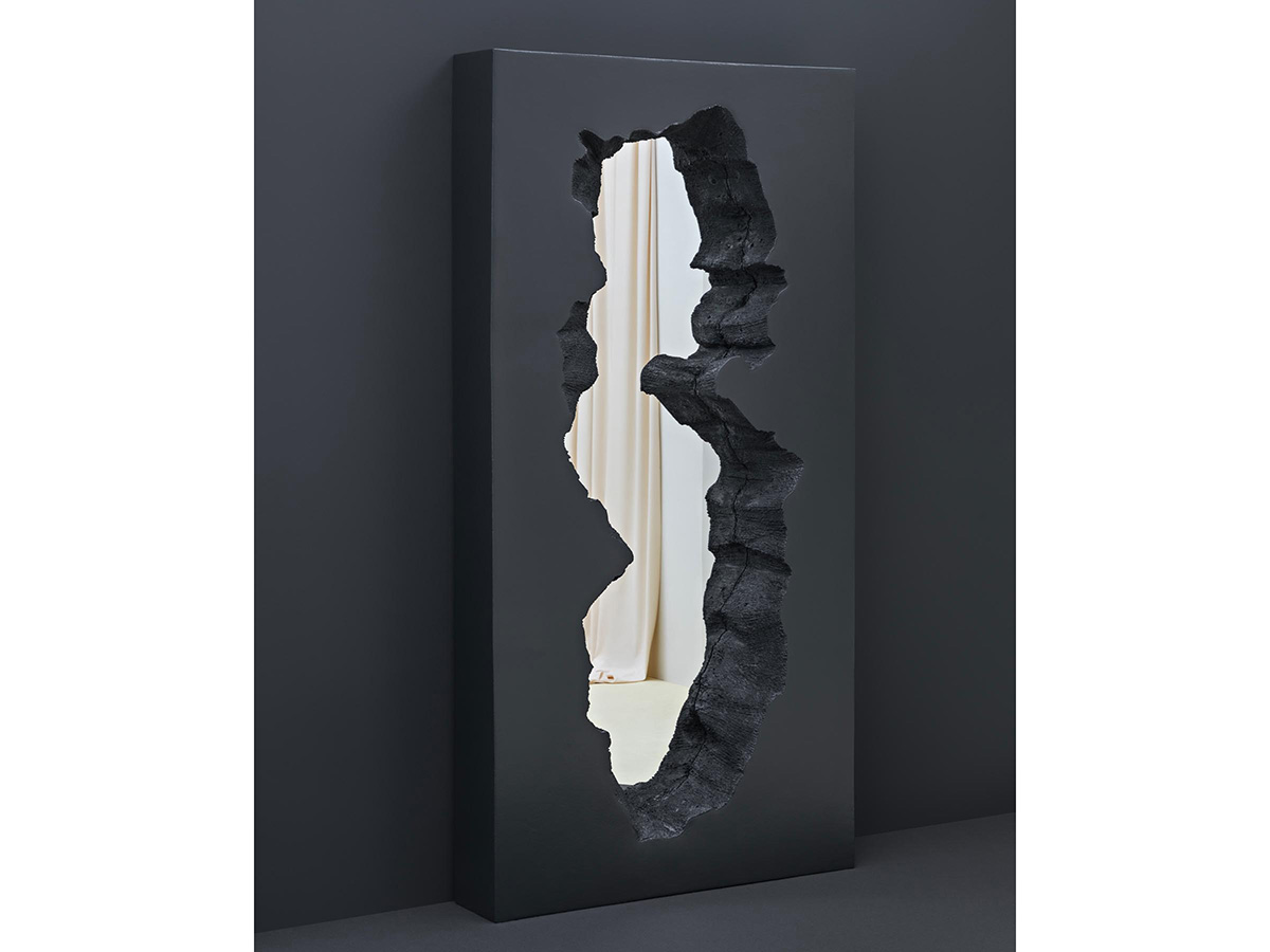 Broken Mirror Specchio