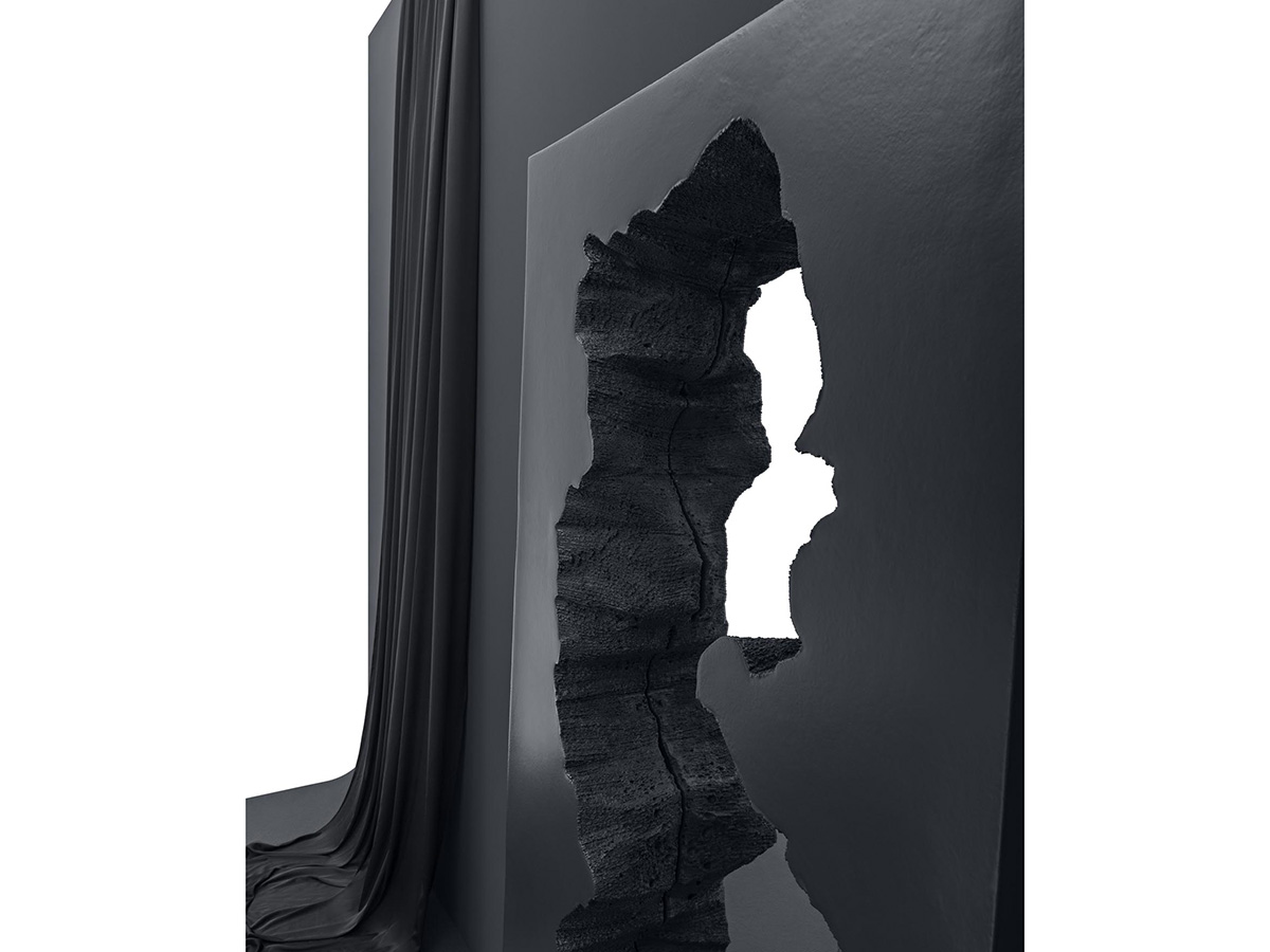 Broken Mirror Specchio