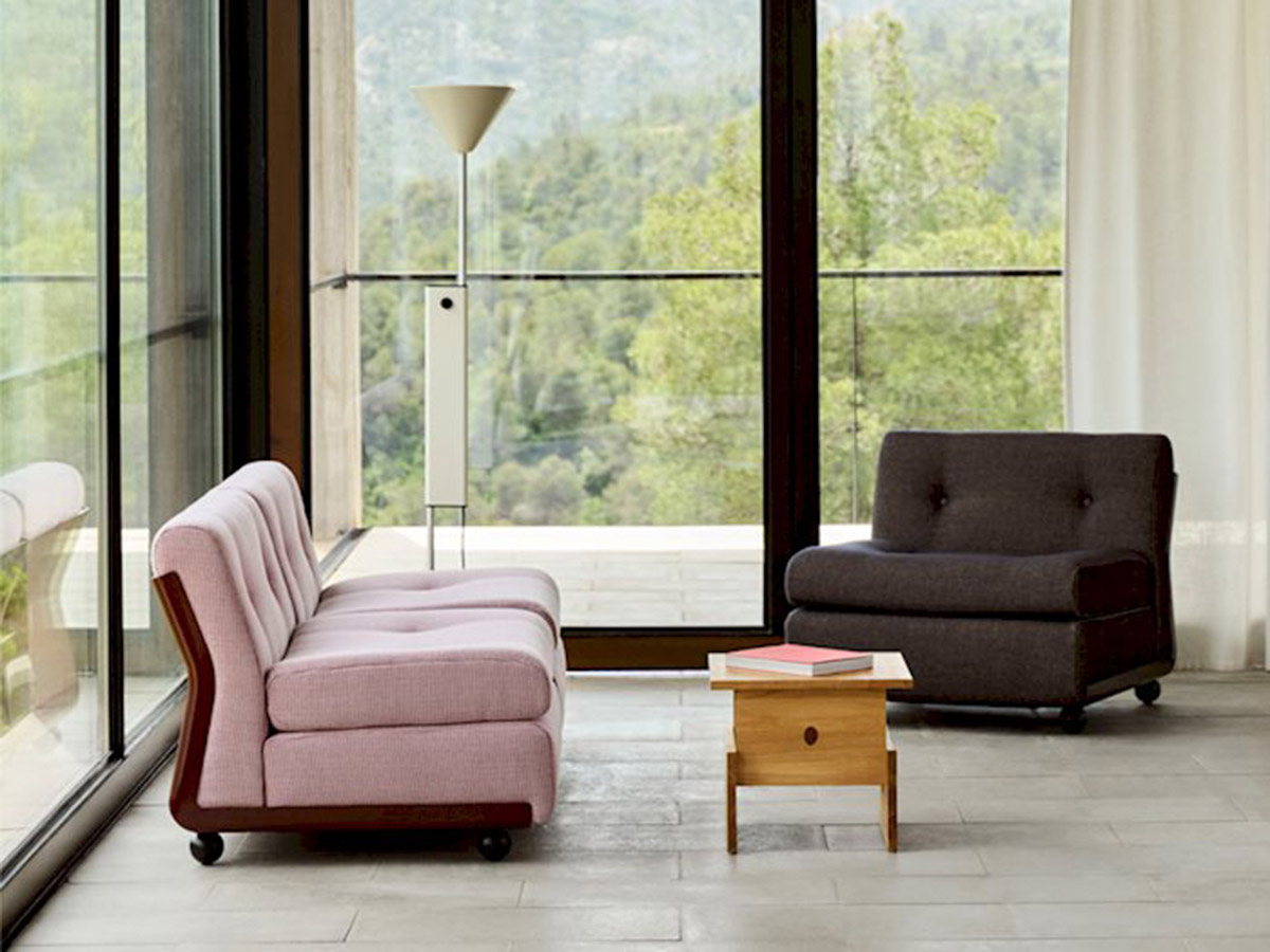 Amanta Sofa