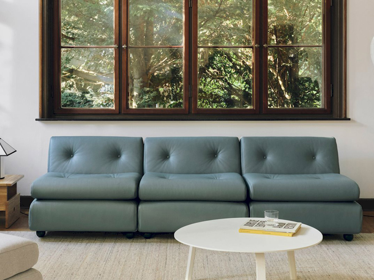 Amanta Sofa