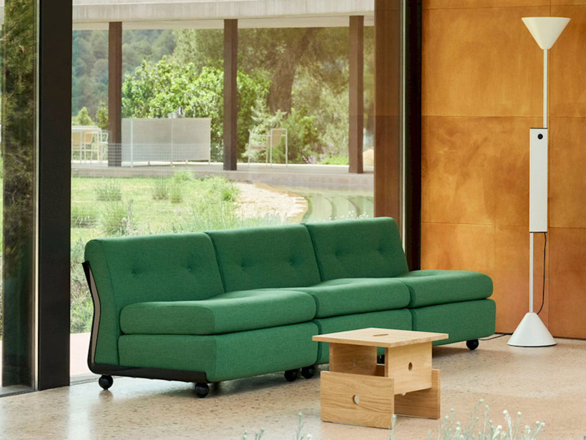 Amanta Sofa