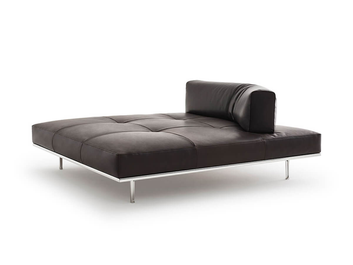 Matic Sofa