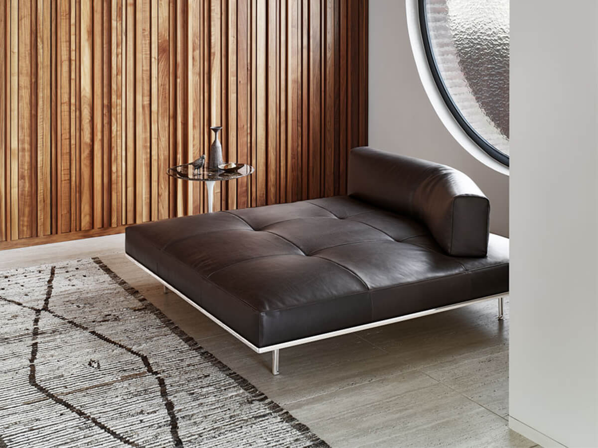 Matic Sofa
