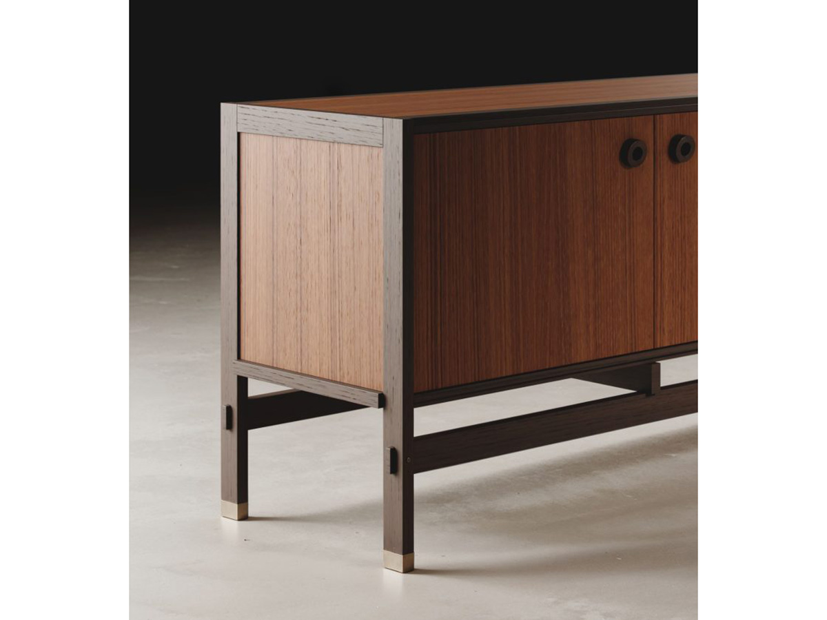 PB61 Sideboard