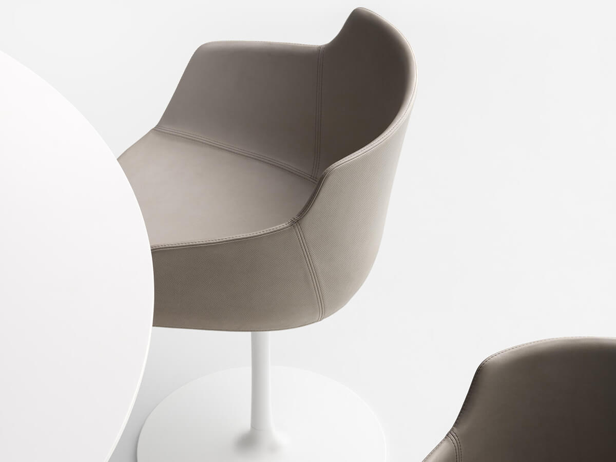 Flow Leather Chair