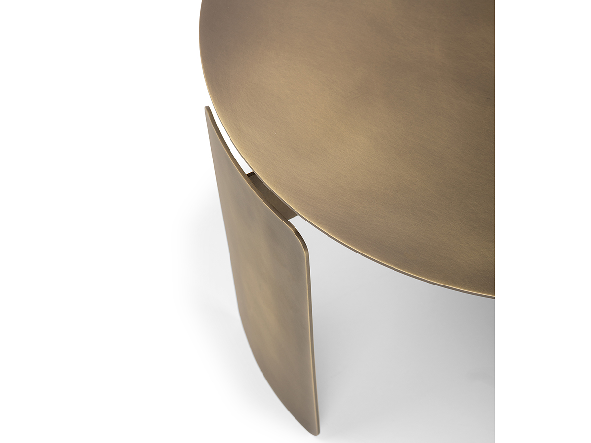 Shirudo Coffee Table