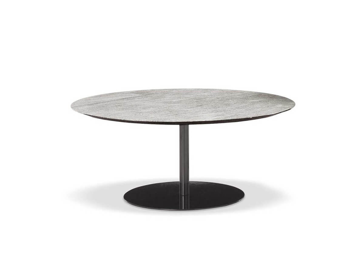 Minotti Bellagio Outdoor Coffee Table Round with Top in Beola