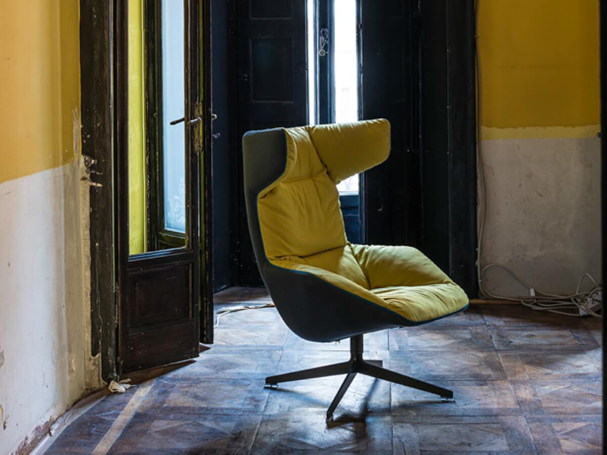 Take A Line For A Walk Poltrona