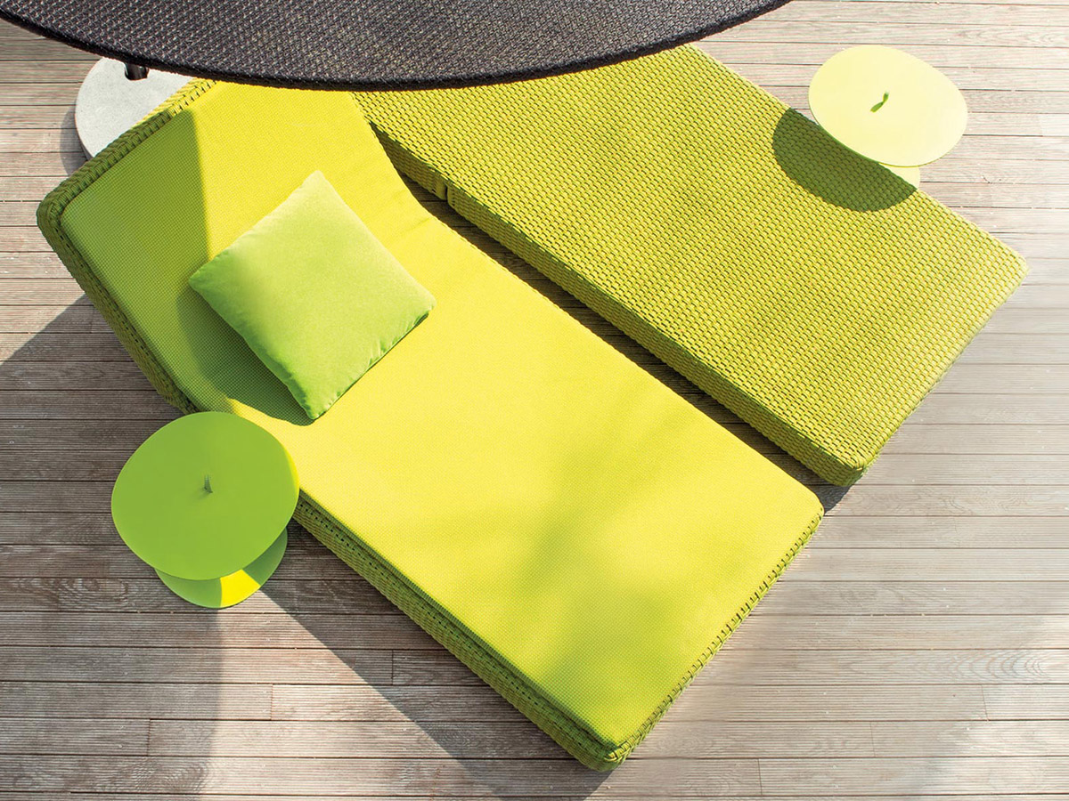 Strap Outdoor Coffee Table