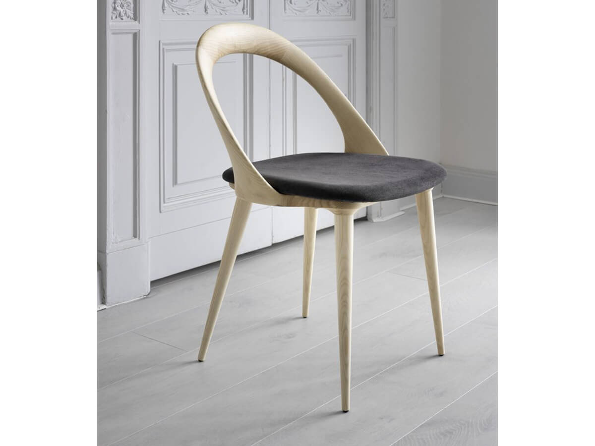 Ester Chair