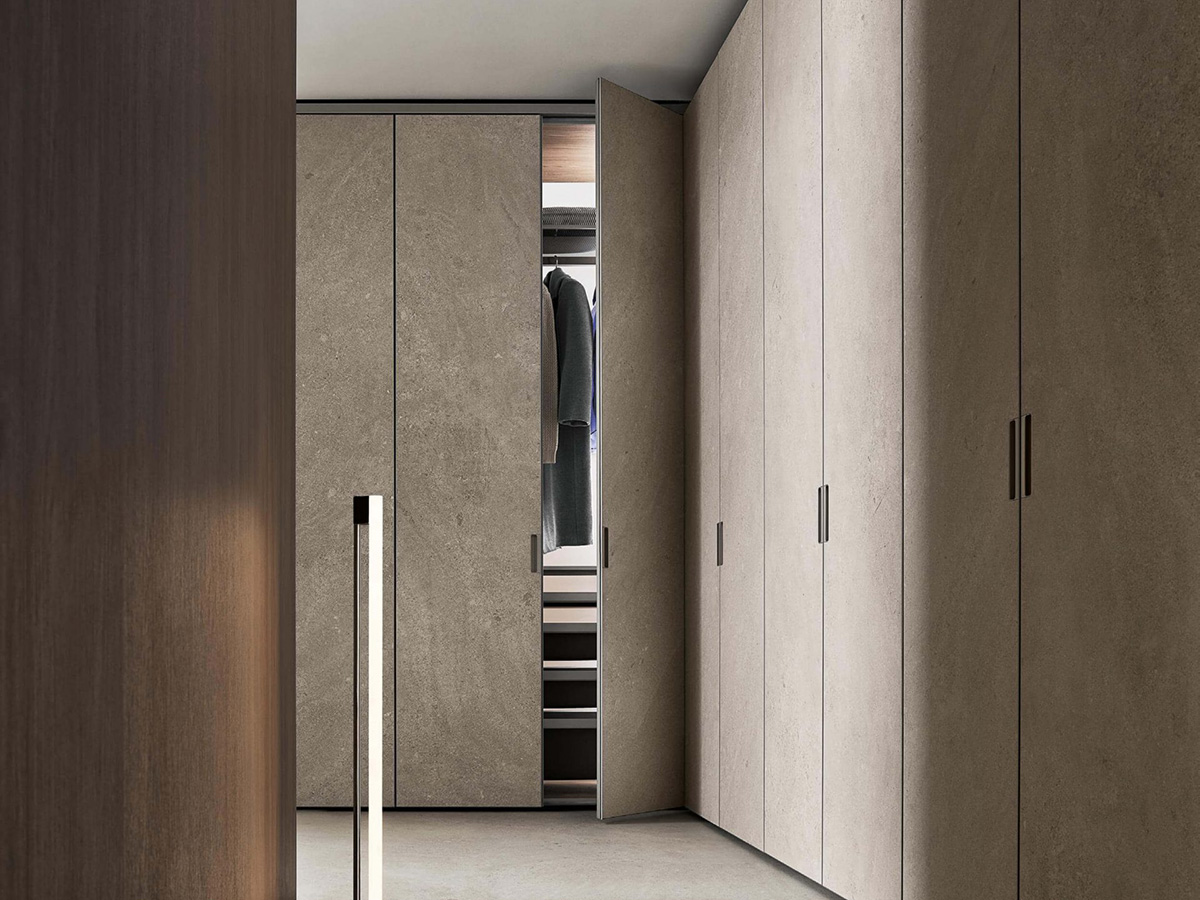 Cover Freestanding Wardrobe