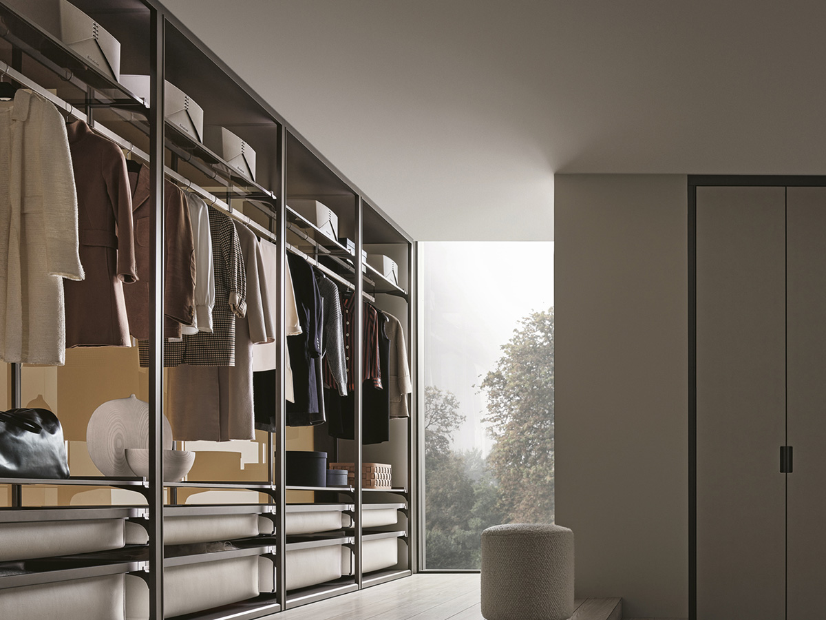 Cover Open Walk-in Closet